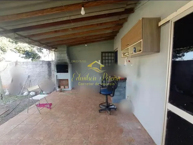 Casa com 1301m² 3 quartos e 2 banheiros, à venda, no bairro Conjunto Habitacional Santiago II em Londrina