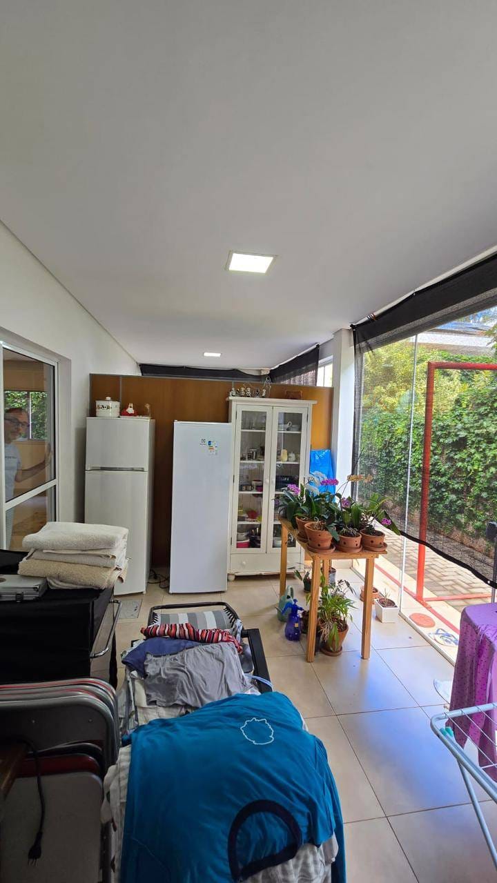 Casa, 3 quartos, 220 m² - Foto 33