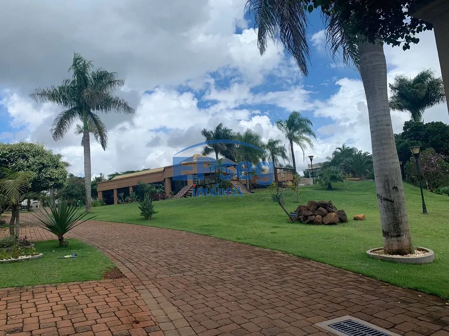 Casa, 3 quartos, 219 m² - Foto 50
