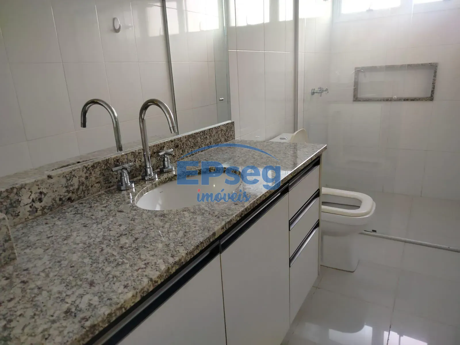 Casa, 3 quartos, 219 m² - Foto 24