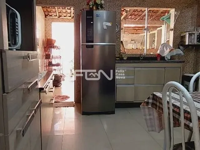 Casa 3 quartos e 1 banheiro, à venda, no bairro Gleba B em Camaçari
