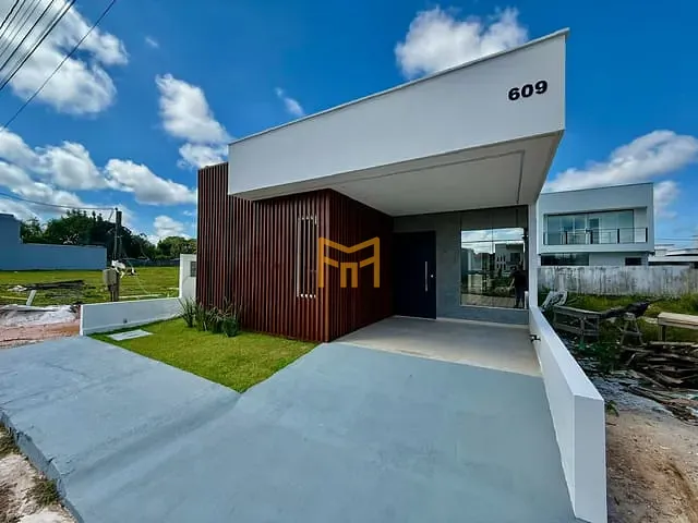 Casa 3 quartos e 3 banheiros, à venda, no bairro Centro em Ananindeua