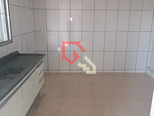 Casa 1 quarto e 1 banheiro, para alugar, no bairro Jardim Zaira em Mauá