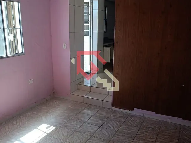 Casa 1 quarto e 1 banheiro, para alugar, no bairro Jardim Zaira em Mauá