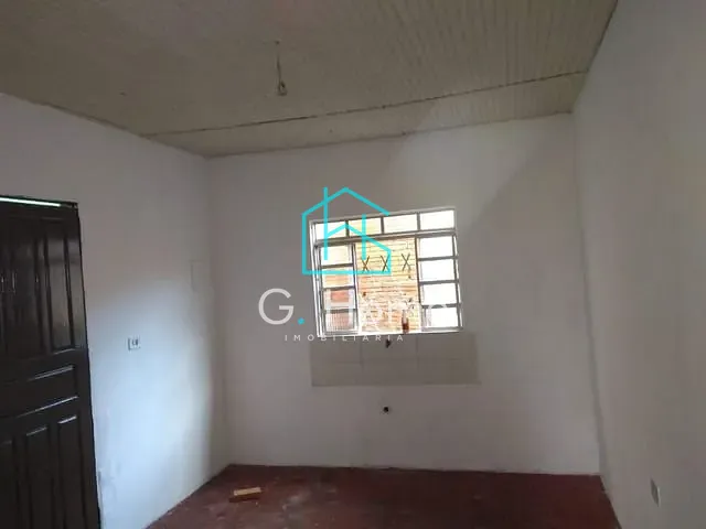 Casa com 294m² 2 quartos e 1 banheiro, à venda, no bairro Conjunto Farid Libos em Londrina