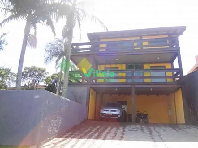 Casa 3 quartos e 4 banheiros, à venda, no bairro Country CLUB em São Paulo