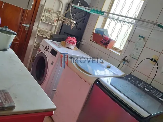 Casa 4 quartos e 3 banheiros, à venda, no bairro Jardim Maristela em Atibaia