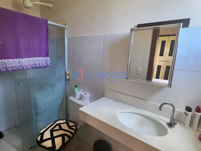 Casa 2 quartos e 1 banheiro, à venda, no bairro São Francisco em Ilhéus