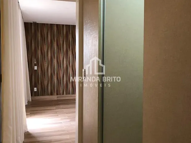 Casa 4 quartos e 5 banheiros, à venda, no bairro Jardins Valência em Goiânia