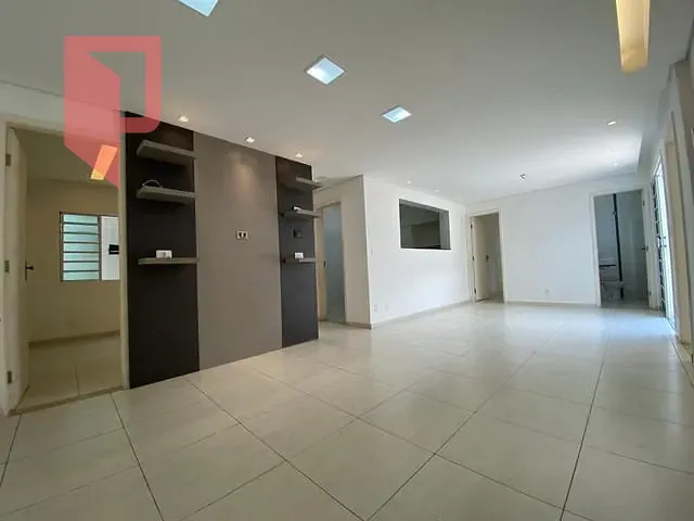 Casa com 400m² 7 quartos e 3 banheiros, à venda, no bairro Aparecida em Belo Horizonte