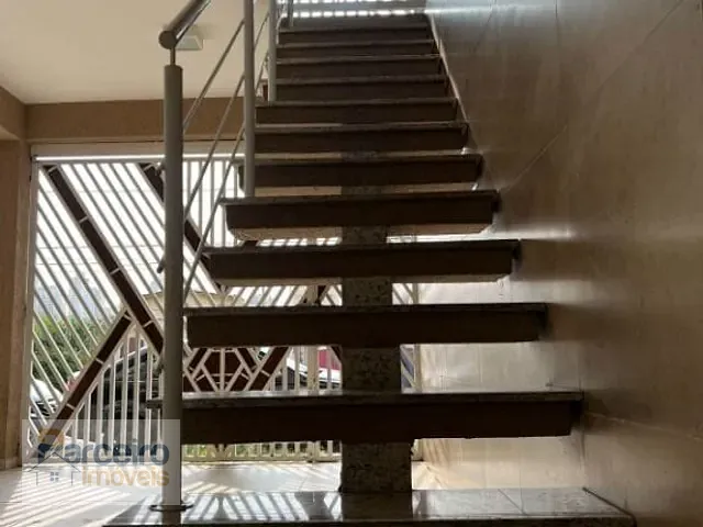 Casa 3 quartos e 3 banheiros, à venda, no bairro Vila Carrão em São Paulo
