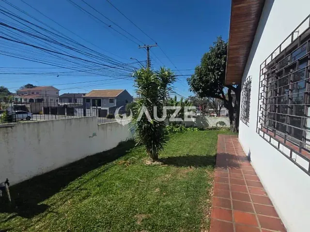 Casa com 130m² 3 quartos e 2 banheiros, à venda, no bairro Cajuru em Curitiba