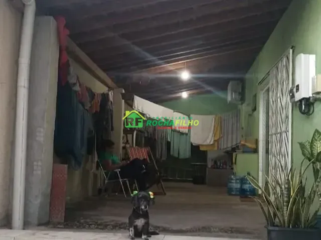 Casa com 330m² 3 quartos e 3 banheiros, à venda ou para alugar, no bairro Porto do Centro em Teresina