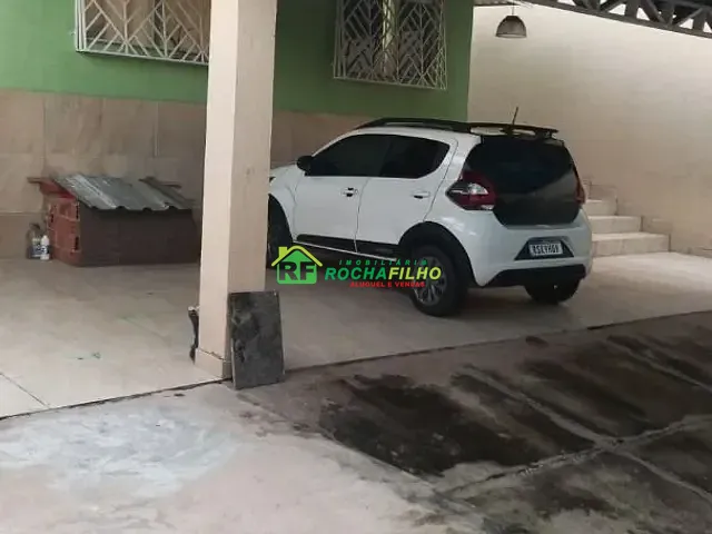 Casa com 330m² 3 quartos e 3 banheiros, à venda ou para alugar, no bairro Porto do Centro em Teresina