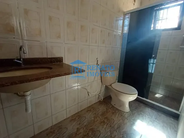Casa 2 quartos e 1 banheiro, para alugar, no bairro Centro em Maricá