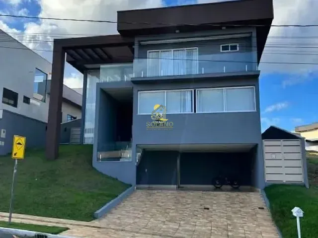 Casa com 383m² 4 quartos e 5 banheiros, à venda, no bairro Condomínio do Lago em Goiânia