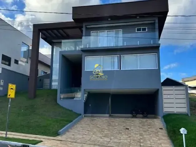 Casa com 383m² 4 quartos e 5 banheiros, à venda, no bairro Condomínio do Lago em Goiânia