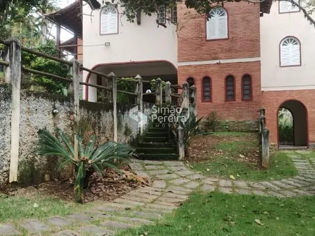 Casa com 2000m² 4 quartos e 3 banheiros, à venda, no bairro Werneck em Paraíba do Sul