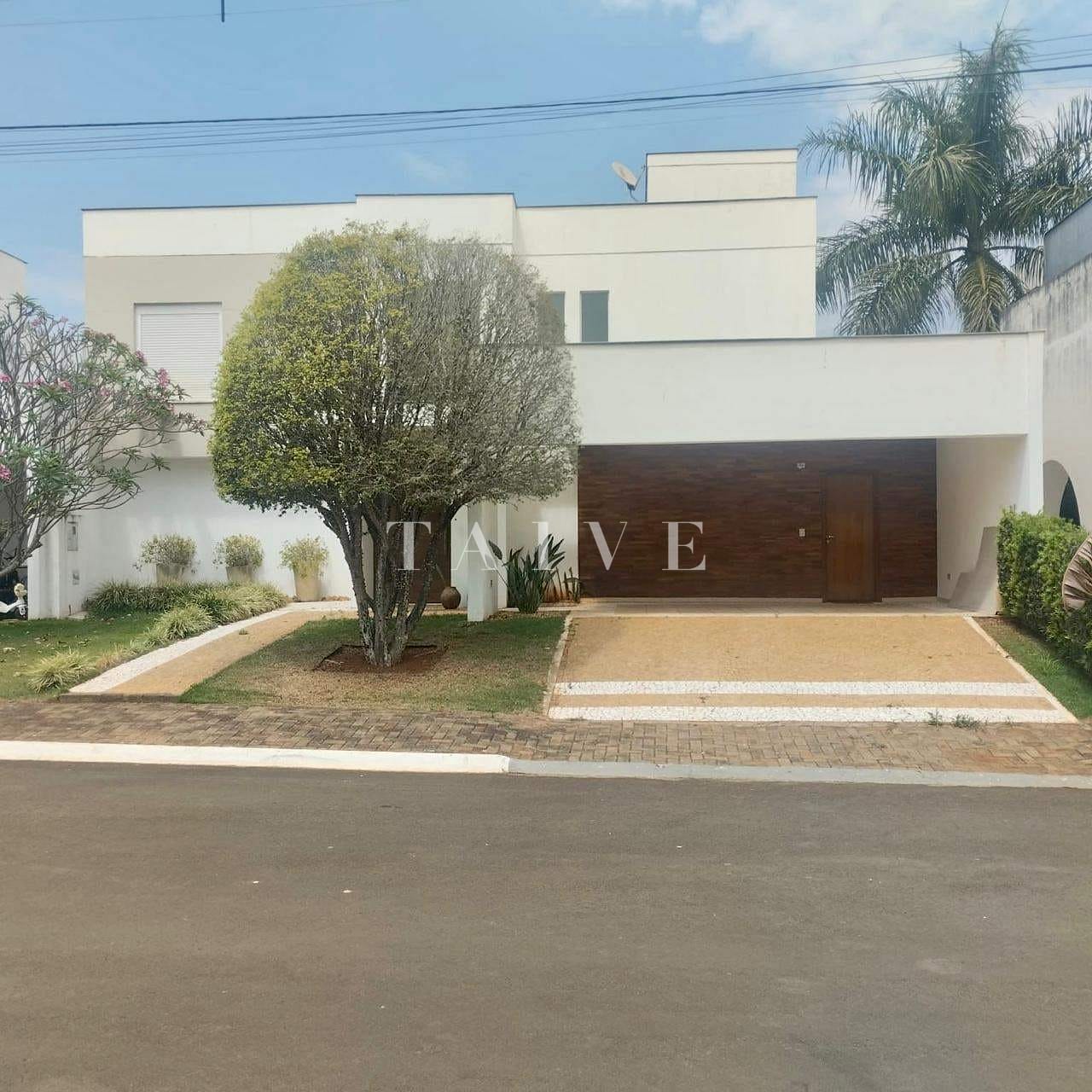 Casa, 3 quartos, 265 m² - Foto 2