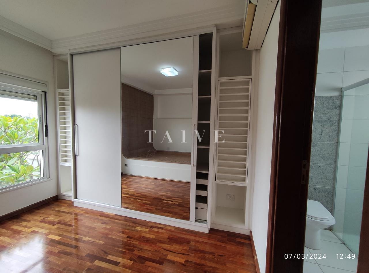 Casa, 3 quartos, 265 m² - Foto 19