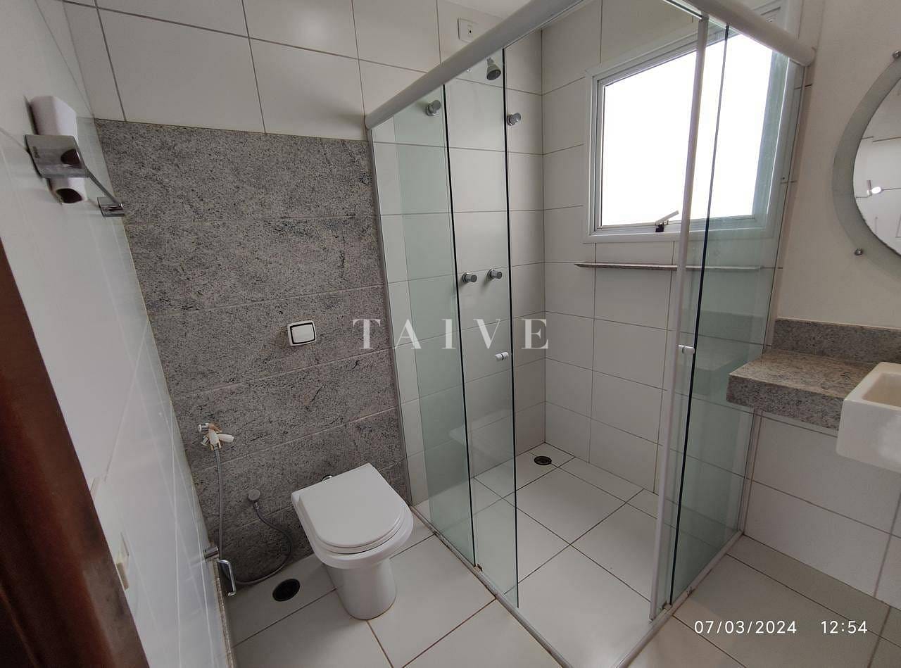 Casa, 3 quartos, 265 m² - Foto 26