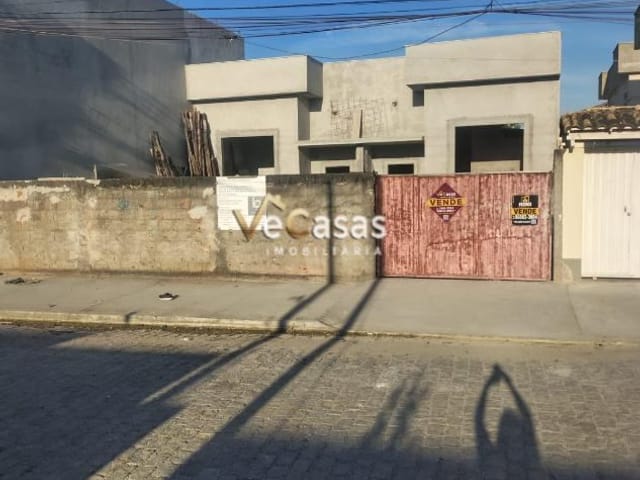 Casa com 90m² 3 quartos e 2 banheiros, à venda, no bairro Condomínio Porto Seguro em Rio das Ostras
