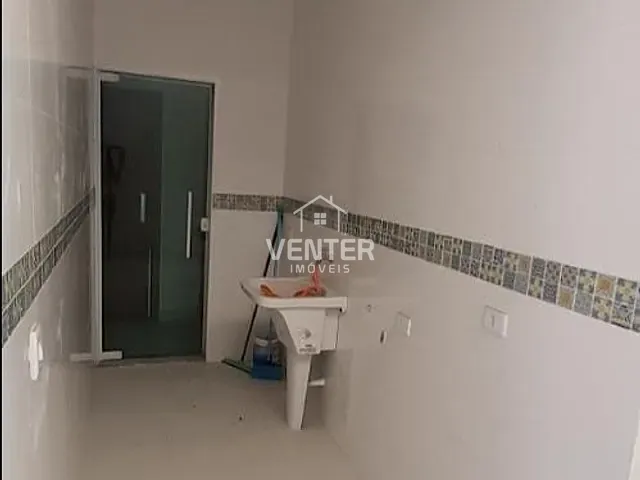 Casa com 250m² 3 quartos e 3 banheiros, à venda, no bairro Piracangaguá em Taubaté