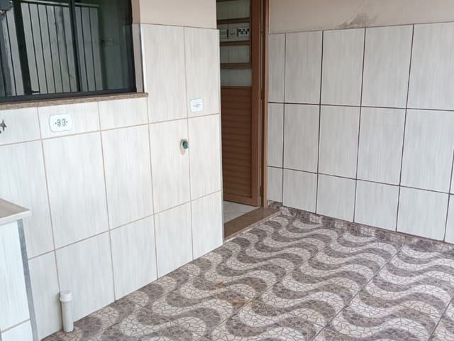Casa com 275m² 3 quartos e 1 banheiro, à venda, no bairro Jardim Américo em Cambuí
