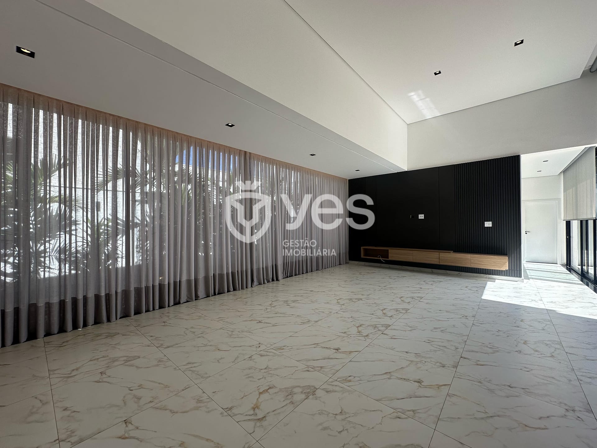 Casa, 3 quartos, 410 m² - Foto 4