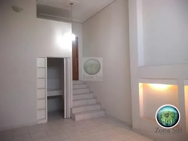 Casa com 240m², à venda, no bairro Jardim Santa Rosália em Sorocaba