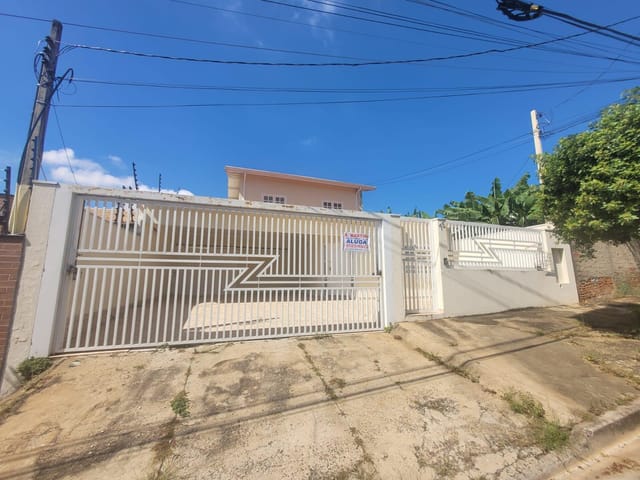 Casa 4 quartos e 5 banheiros, para alugar, no bairro Jardim Esplanada em Indaiatuba