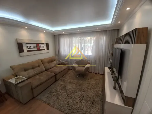 Casa com 197m² 3 quartos e 5 banheiros, à venda, no bairro Vila Mazzei em São Paulo