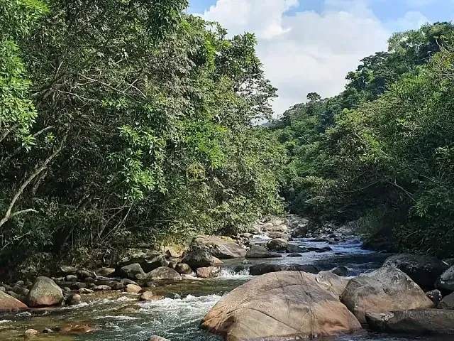 Casa com 1656m² 7 quartos e 6 banheiros, à venda, no bairro Vila Pinheiro em Itatiaia