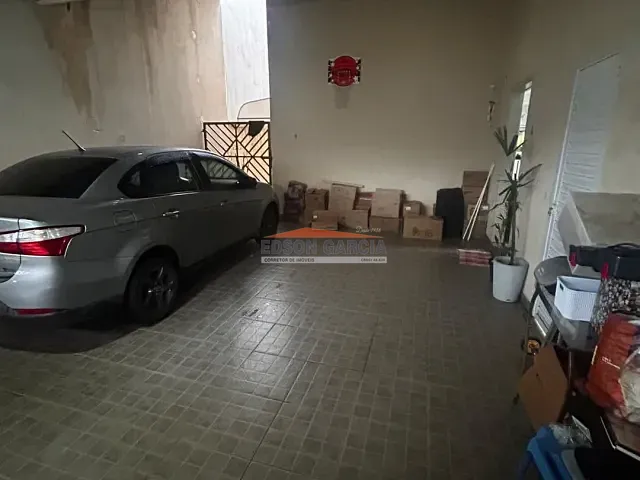 Casa 3 quartos e 2 banheiros, para alugar, no bairro Parque São Bento em Sorocaba