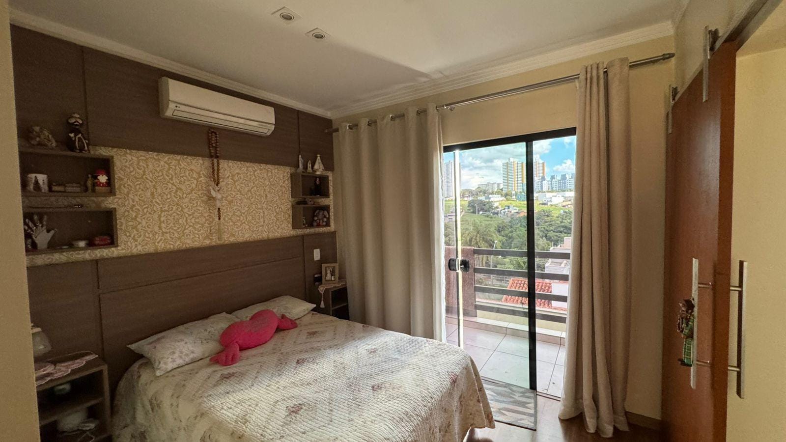 Casa, 3 quartos, 230 m² - Foto 9