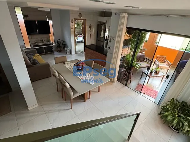 Casa 3 quartos e 3 banheiros, à venda, no bairro Portal de Versalhes 2 em Londrina