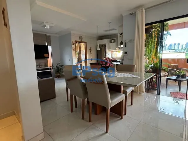 Casa 3 quartos e 3 banheiros, à venda, no bairro Portal de Versalhes 2 em Londrina