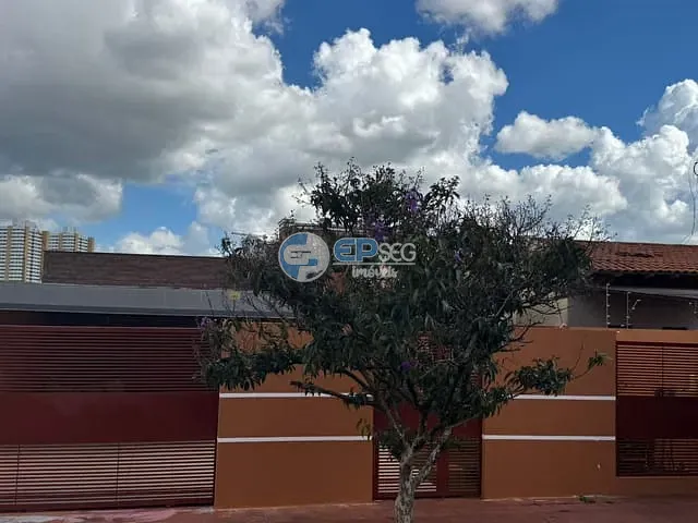Casa 3 quartos e 3 banheiros, à venda, no bairro Portal de Versalhes 2 em Londrina