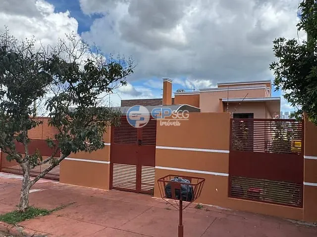 Casa 3 quartos e 3 banheiros, à venda, no bairro Portal de Versalhes 2 em Londrina