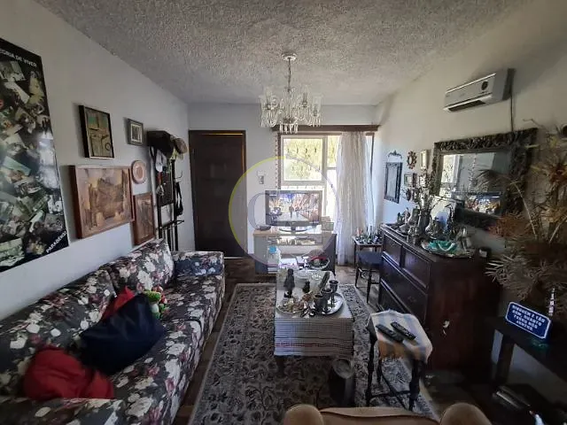 Casa com 145m² 2 quartos e 1 banheiro, à venda, no bairro Areal em Pelotas