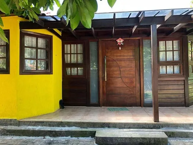 Casa com 360m² 4 quartos e 4 banheiros, à venda, no bairro Cajueiros (Itaipuaçu) em Maricá