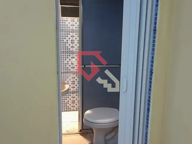 Casa 1 quarto e 1 banheiro, para alugar, no bairro Jardim Itapark em Mauá