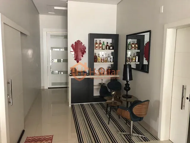 Casa com 720m² 3 quartos e 2 banheiros, à venda, no bairro Centro em Sorriso