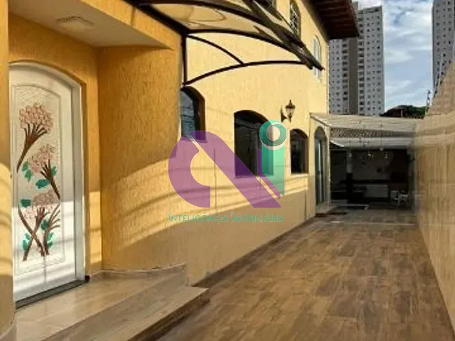 Casa com 335m² 4 quartos e 5 banheiros, à venda, no bairro Bela Vista em Osasco