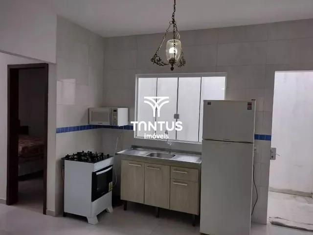Casa com 145m² 3 quartos e 1 banheiro, à venda, no bairro Coroados em Guaratuba
