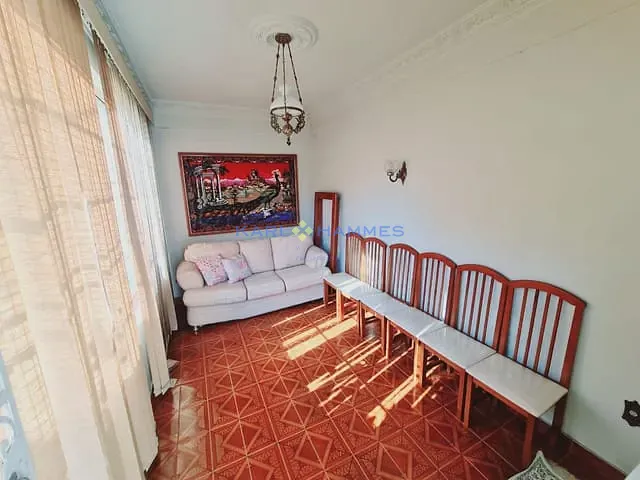 Casa 5 quartos e 2 banheiros, à venda, no bairro Centro em Petrópolis