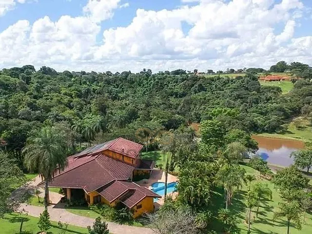 Casa com 7290m² 4 quartos e 6 banheiros, à venda, no bairro Condomínio Fazenda Duas Marias em Holambra