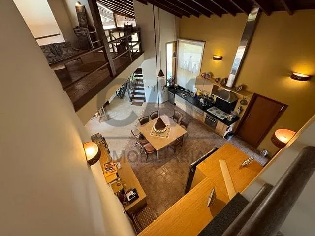 Casa com 7290m² 4 quartos e 6 banheiros, à venda, no bairro Condomínio Fazenda Duas Marias em Holambra