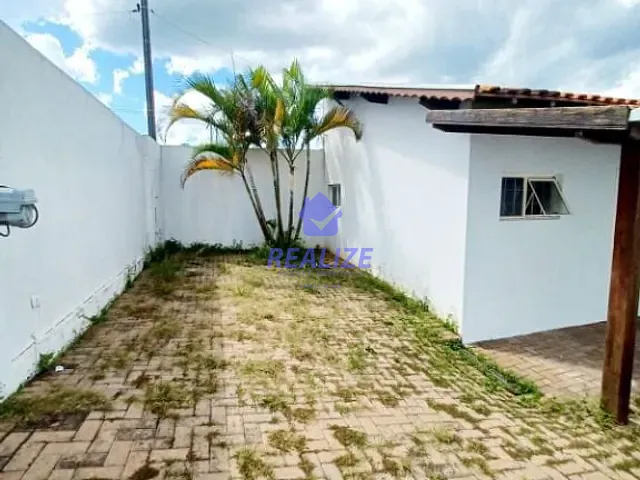 Casa com 250m² 2 quartos e 2 banheiros, à venda, no bairro Jardim Cambuí em Botucatu