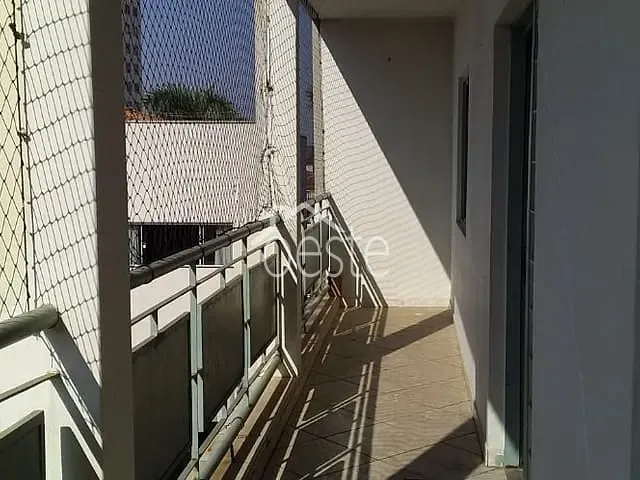 Casa com 250m² 2 quartos e 1 banheiro, para alugar, no bairro Vila Maria em Santa Bárbara D'Oeste